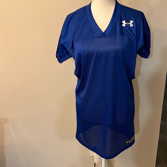 Youth UNDER ARMOR SHIRTS - Picture 1 of 10